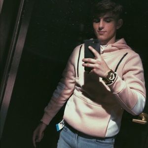 Meet your Posher, Petar